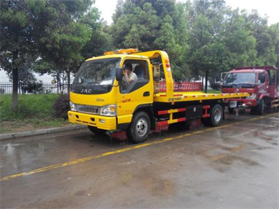 汽車(chē)救援介紹哪些情況可以路邊快修？